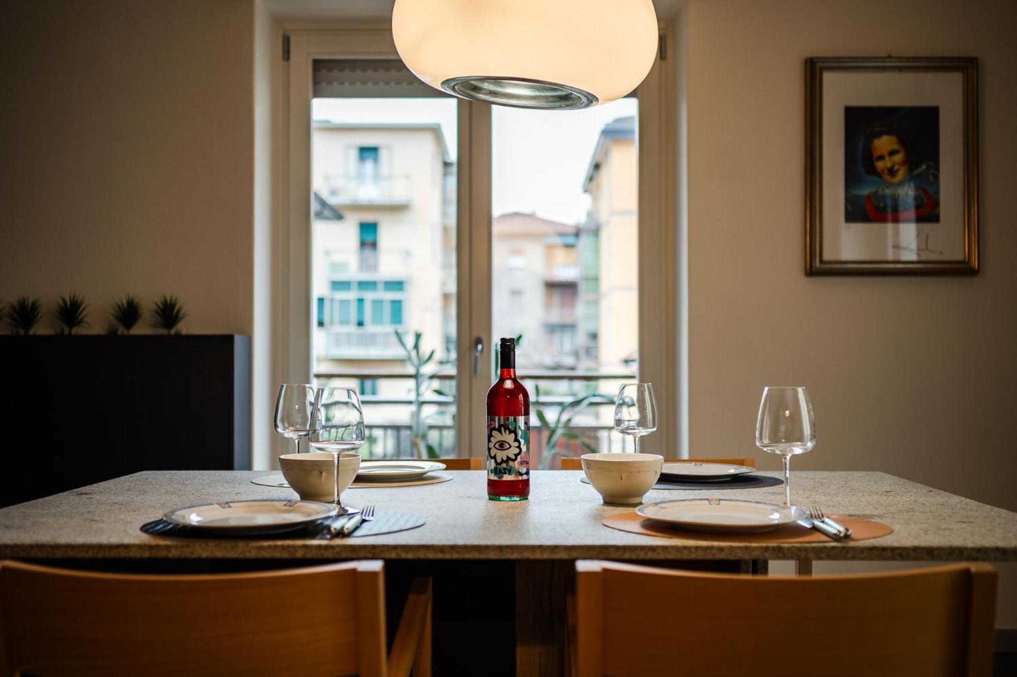 Infinity Suite Verona Free Parking Luaran gambar
