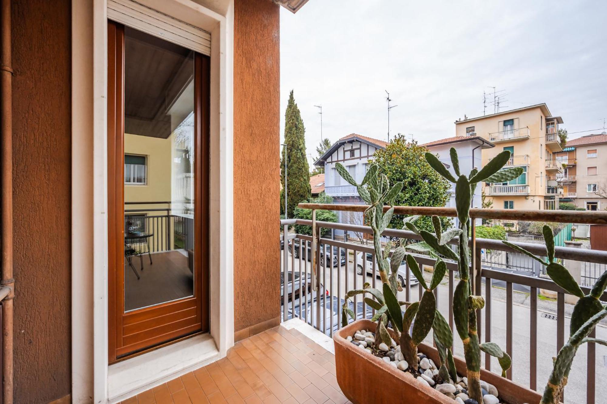 Infinity Suite Verona Free Parking Luaran gambar