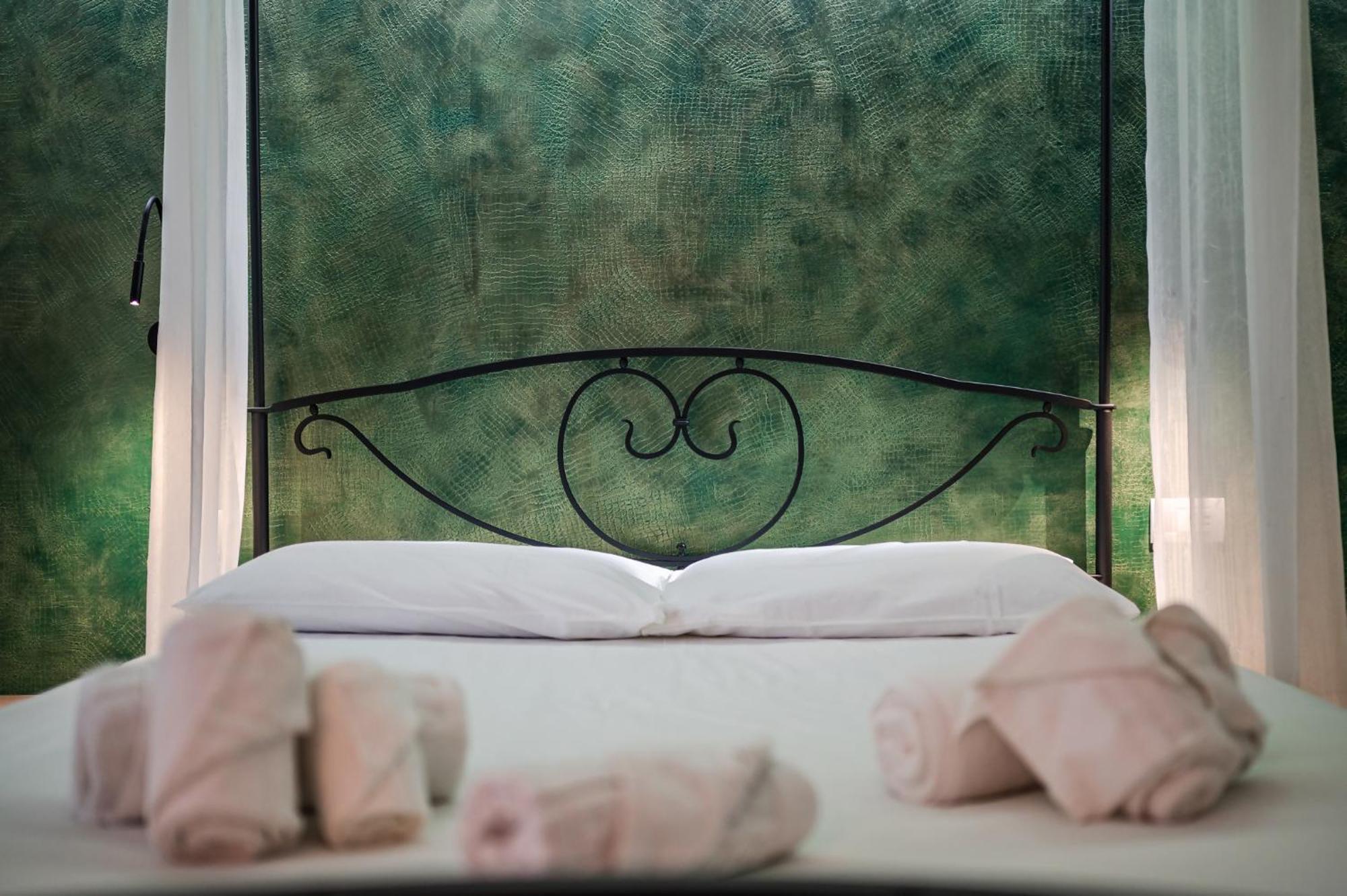 Infinity Suite Verona Free Parking Luaran gambar